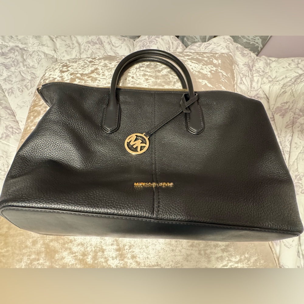 Michael Kors Black purse